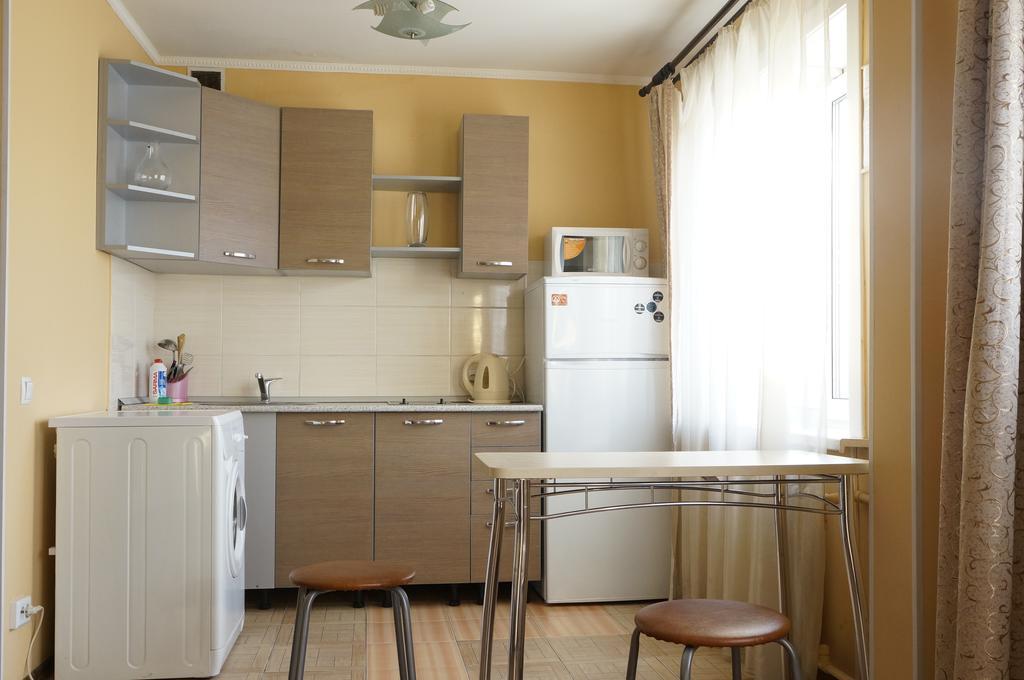 Apartamenty Na Profsoyuznoy 40 Ulan-Ude Dış mekan fotoğraf